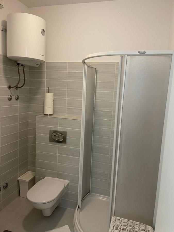 Apartments Mali Ivo Нин Екстериор снимка